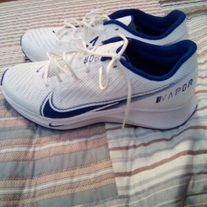 Brand new men's Nike vapor